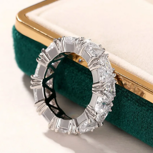 Julietta™ Ring | Eleganter & anspruchsvoller Damenring