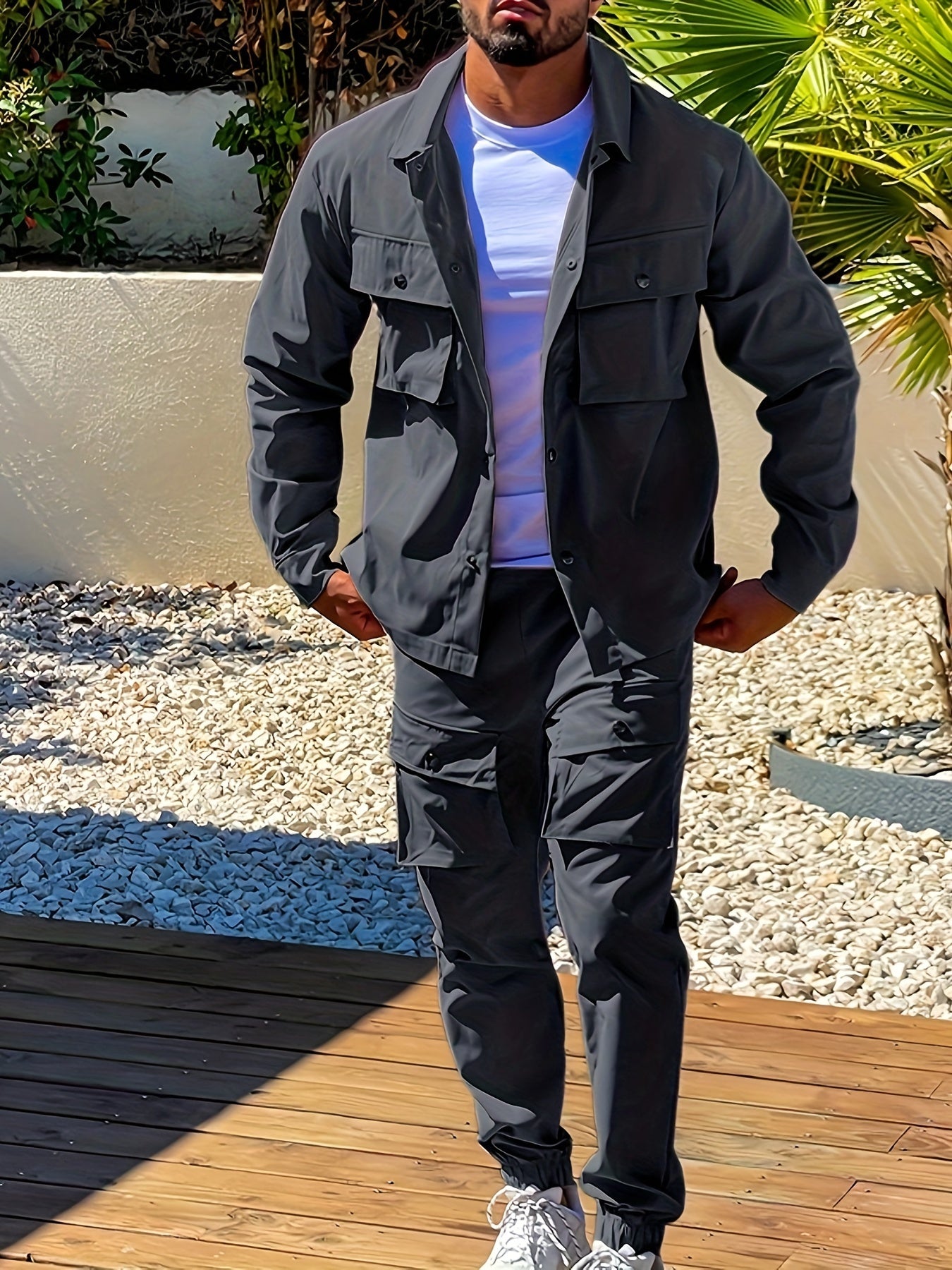 Liam | Zweiteiliges Outdoor-Outfit mit Jacke zum Knöpfen und Hose mit Kordelzug