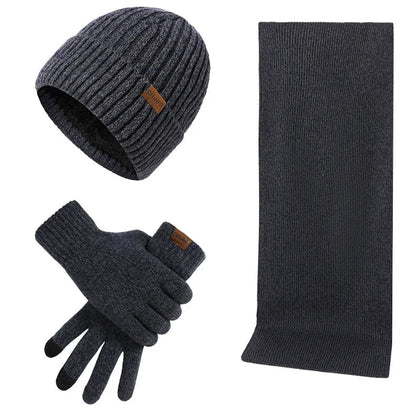 Max – Cooles Winterset mit Mütze, Schal und Handschuhen