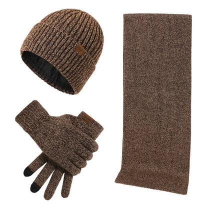 Max – Cooles Winterset mit Mütze, Schal und Handschuhen