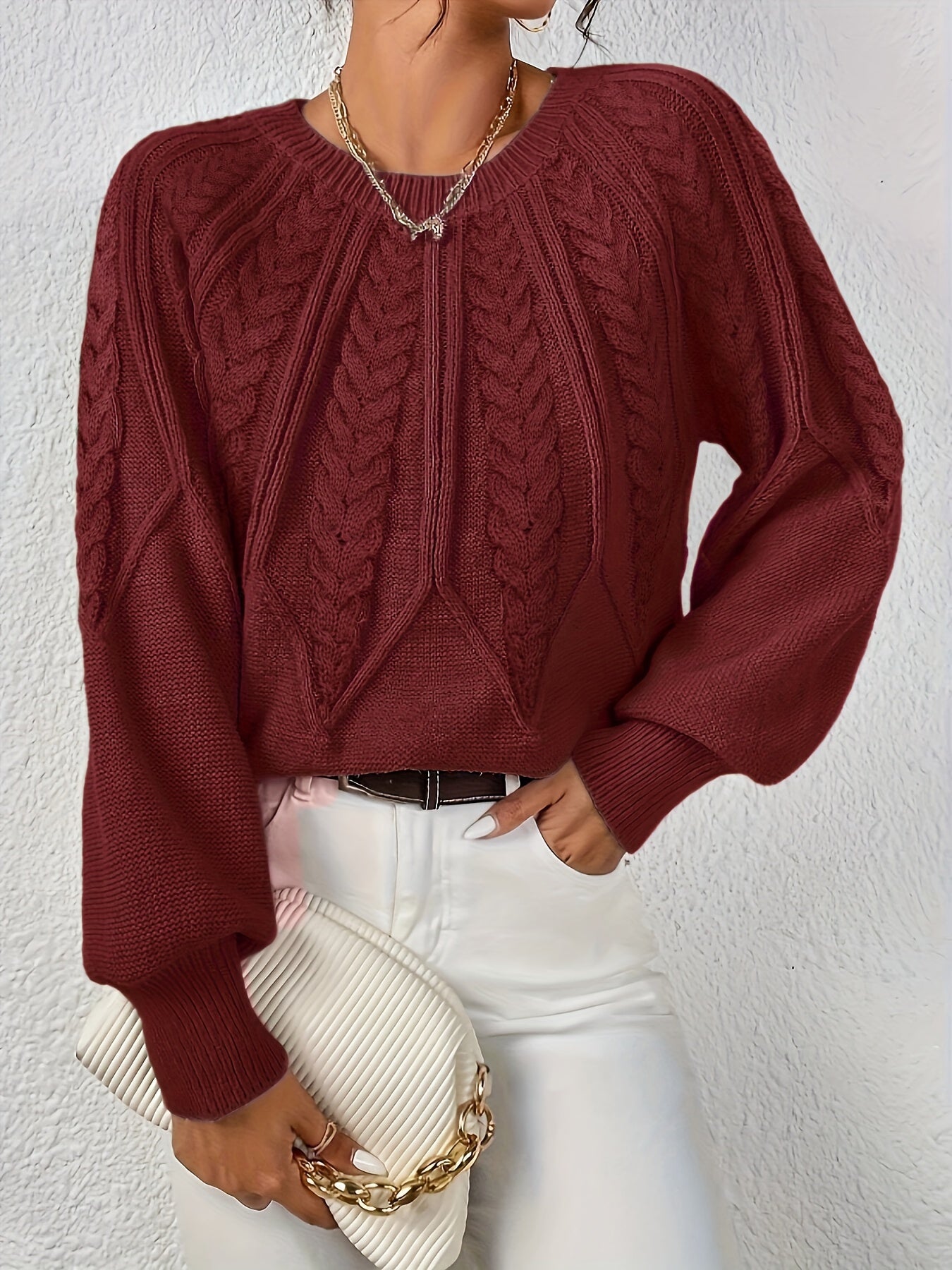 Zopfstrickpullover mit Rundhalsausschnitt