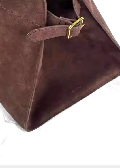 Kelly - Suede luxe travel bag