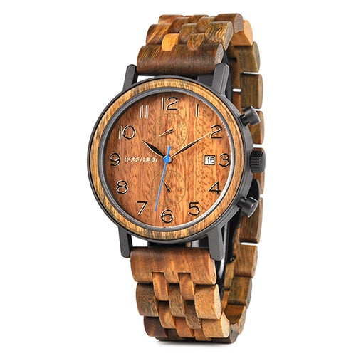 Herrenuhr aus Holz und Stahl