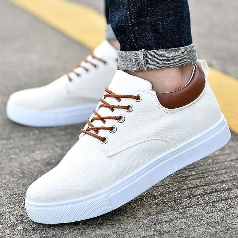 David Sneakers | Stoere herensneakers met witte zool