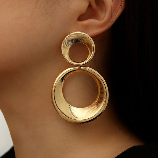 Golden Circles | Unieke statement oorbellen