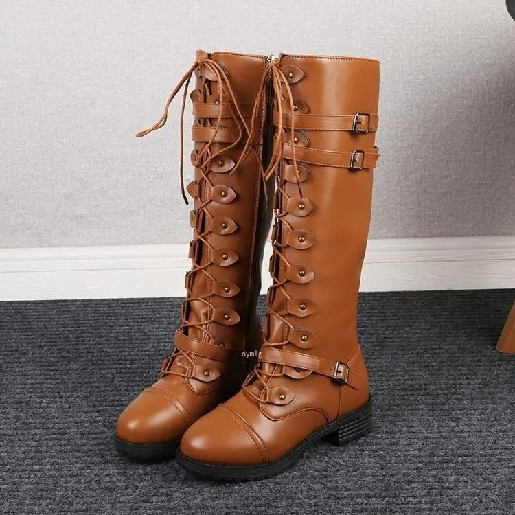 Lulu – Retro-Schnürstiefel aus Leder mit Schnalle