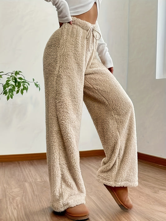 Amelia | Solide, flauschige Hose mit hoher Taille