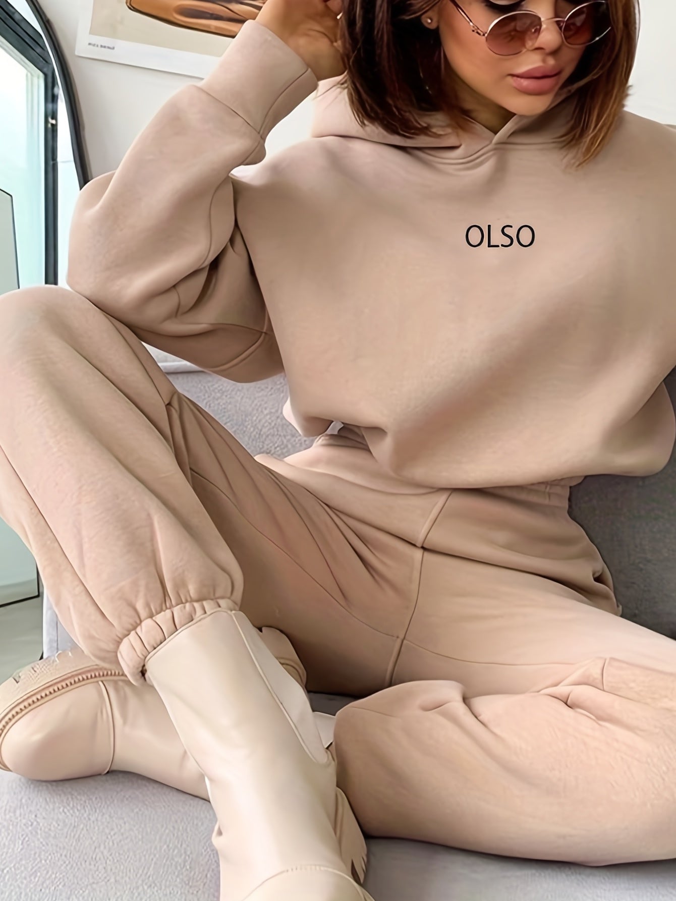 Emily | Olso Dames Set | Casual Twee-Delig Hoodie & Sweatbroek Set