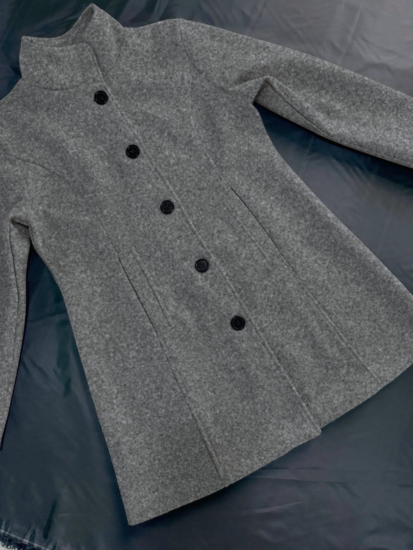 Emma | Elegante enkelknops jas voor dames – perfect voor herfst & winter