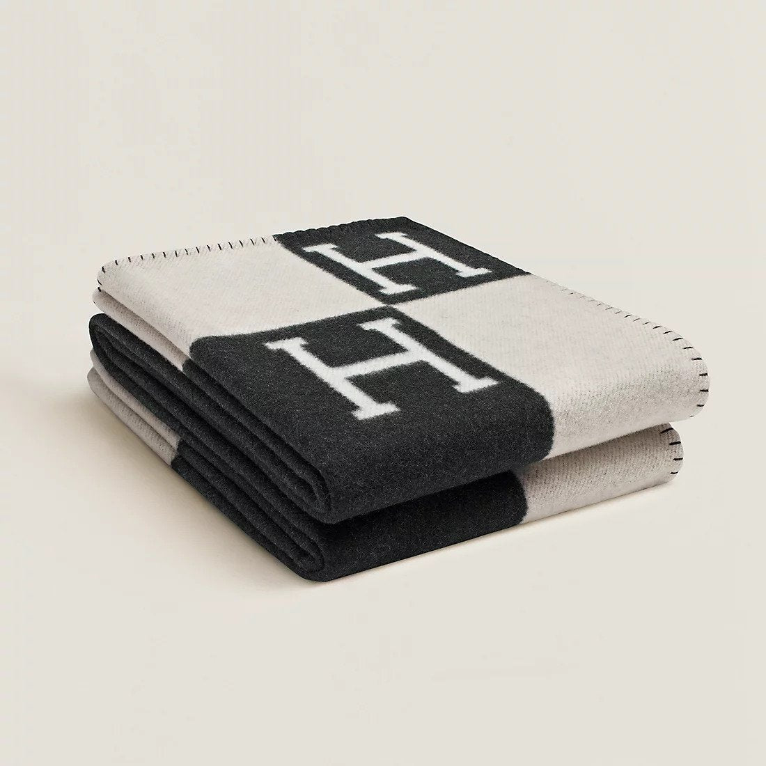 HBlanket I H-deken Voor Op je interieur